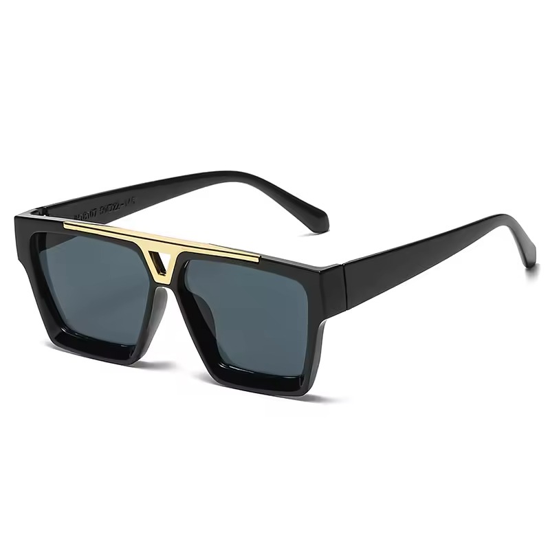 Women’s & Men’s Oversized Square Sunglasses – Vintage Metal Frame