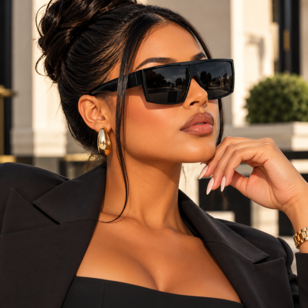 VIVIBEE Polarized Photochromic Oversized Sunglasses UV400 for Men & Women